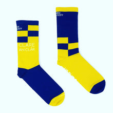 Clare “Up the Banner” Socks - Irish Socksciety